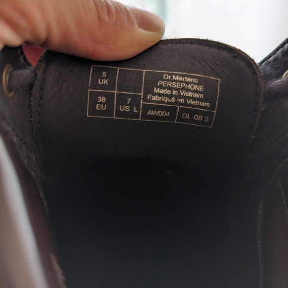 Dr. Martens Persephone Boots, US 7 - Picture 12 of 12